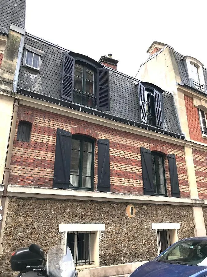 Apartment Superbe Maison Individuelle Dans Paris Frankreich